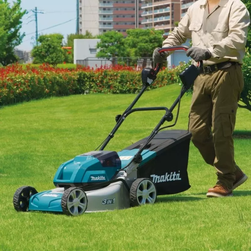 Makita DLM460Z muruniiduk aku Must, Sinine