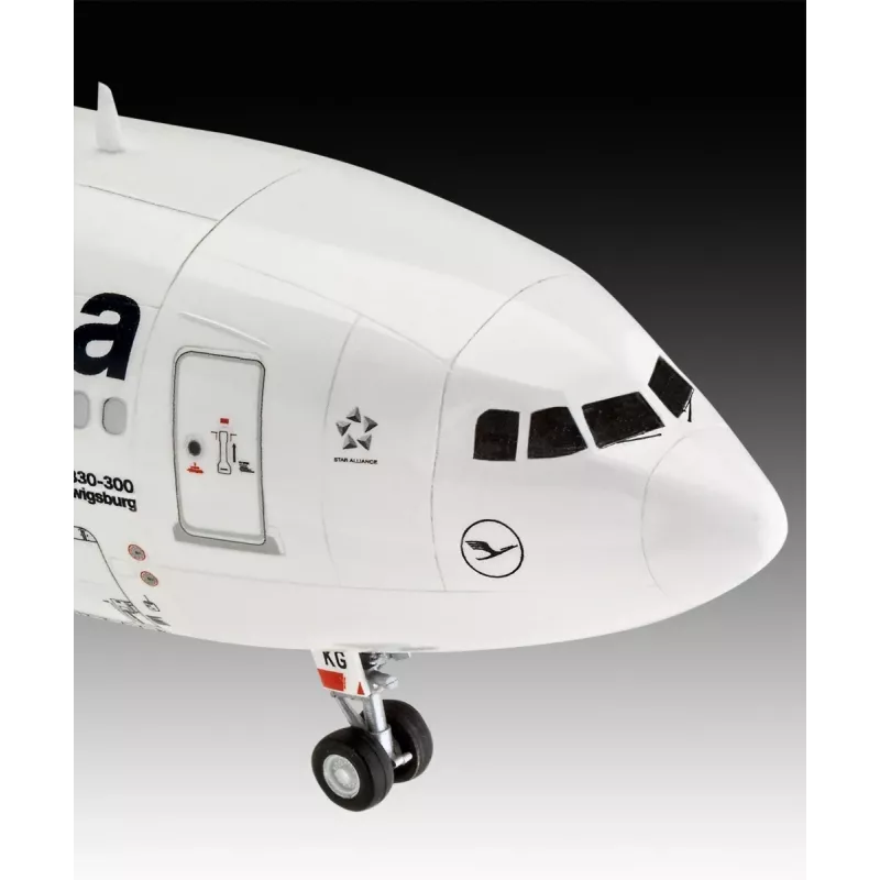 Plastikmudellennuk REVELL Airbus A330-300 Lufthansa mõõtkavas 1:144