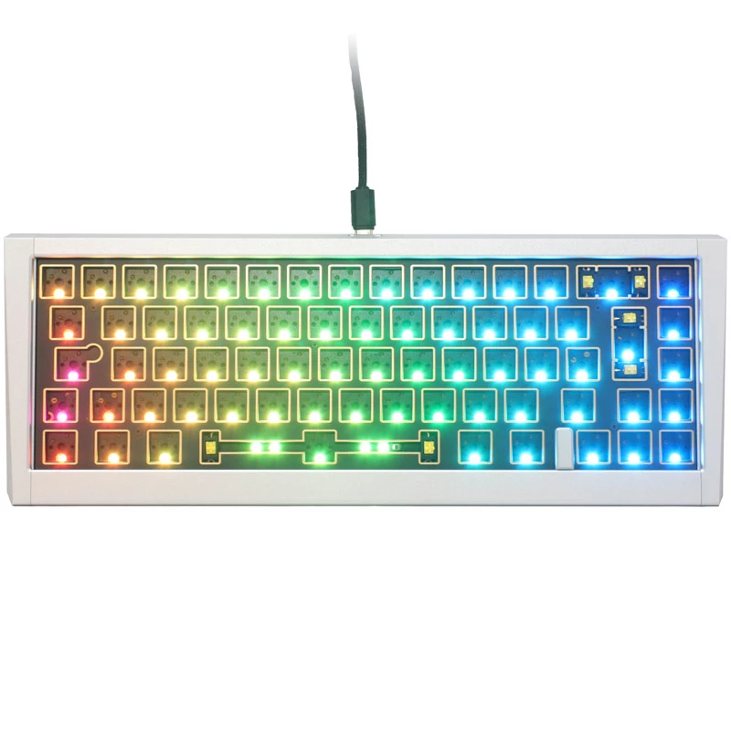 Ducky Outlaw 65 klaviatuur universaalne USB hõbedane mehaaniline RGB LED