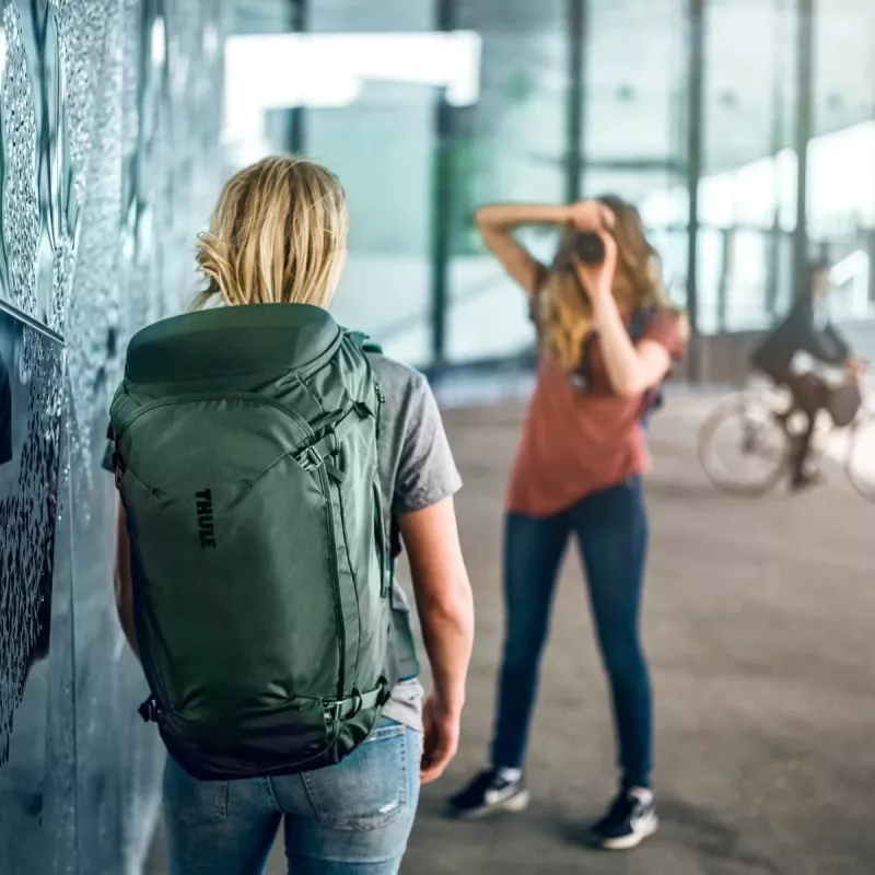 Thule 5311 Landmark 40L Unisex Travel Pack Hazy Green