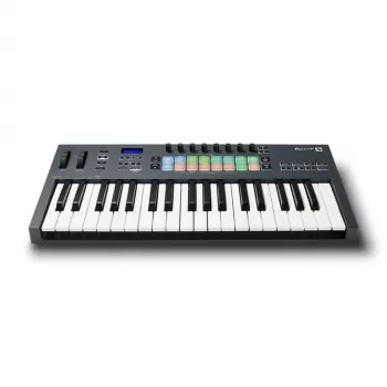 Novation FLKEY 37 - FL Studio tarkvarale pühendatud MIDI-klaviatuur, 37 klahvi.