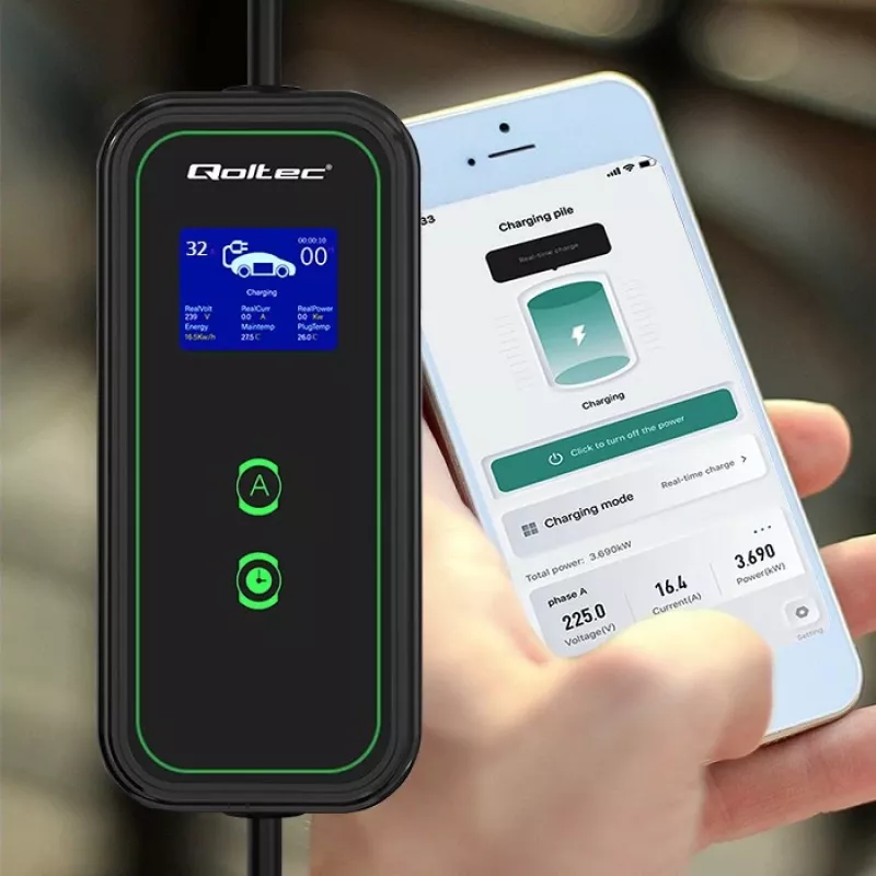 Qoltec mobiilne elektriauto laadija reguleeritav 2in1 Type2 | 7kW | 230V | CEE 3-pistik | Wi-Fi | LCD | kaasaskantav | seinakarp | 5m