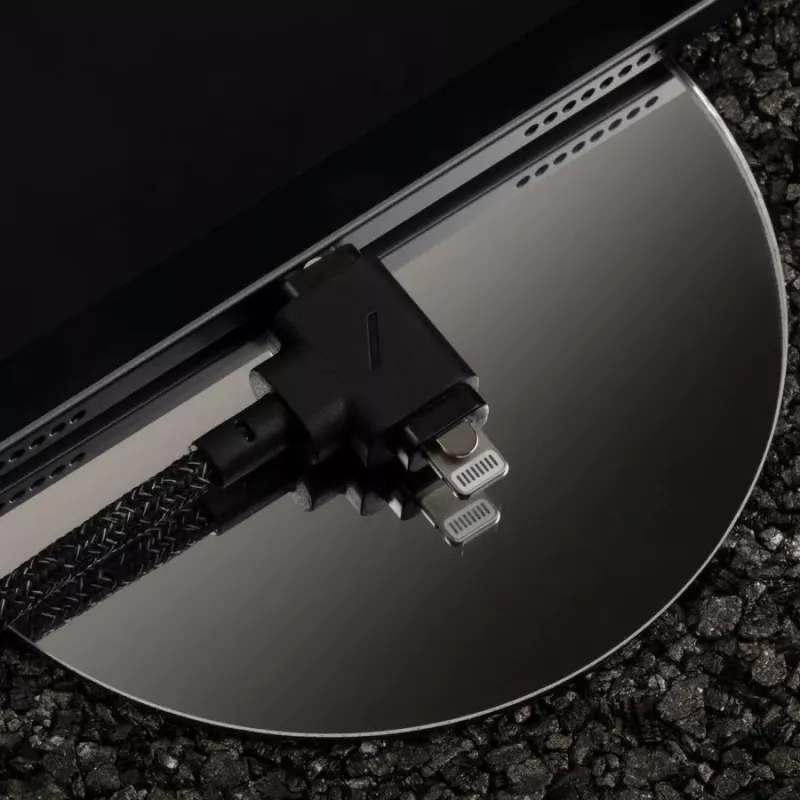 Laadimis- ja andmekaabel native union Belt kaabel Duo Pro USB-C to USB-C and Lightning Must
