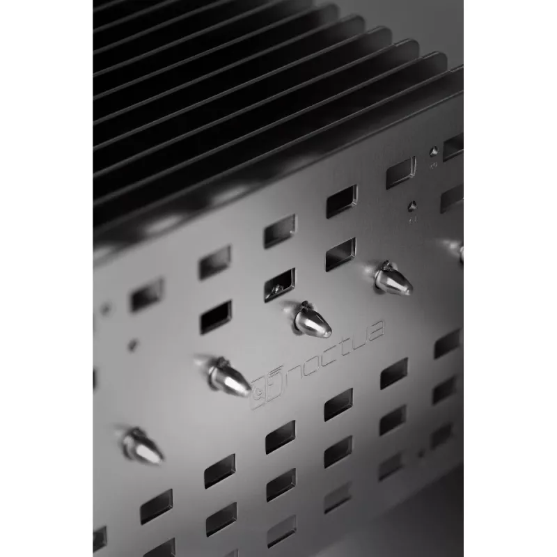 Jahutusradiaator Noctua NH-P1 Alumiinium 158x154x152 mm