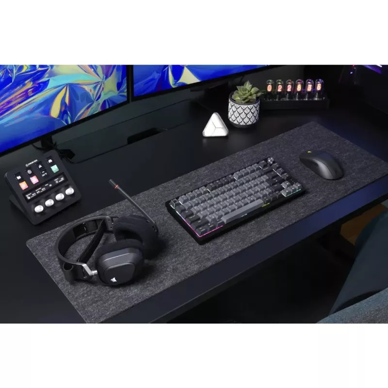 Mehaaniline mänguklaviatuur CORSAIR K65 PLUS Wireless — Nordic Must, kompaktne paigutus, USB Type-A