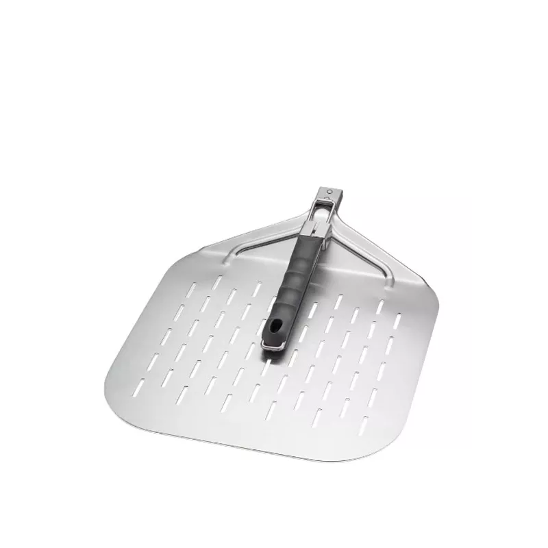 Puidust käepidemega pitsalabidas GEFU G-14435 12-tolline (30 cm) küpsetuspann