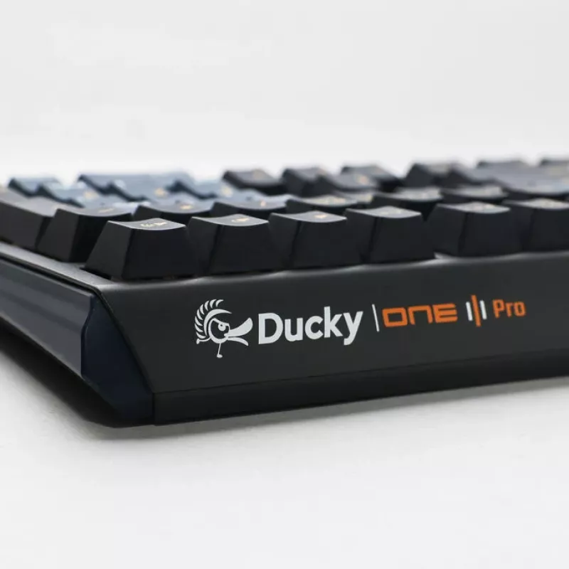Ducky One 3 Pro Nazca Line mänguklaviatuur, mehaaniline, 8000 Hz, Hot Swap, RGB – Cherry MX2A Red, US (ANSI)