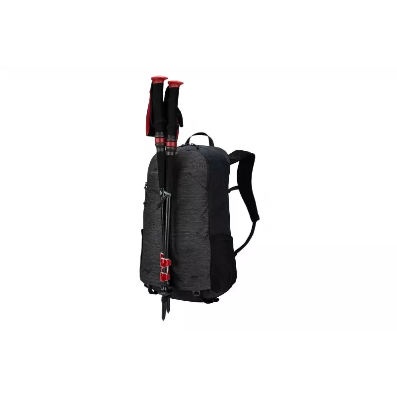 Thule | Nanum, 18L | Matkaseljakott | Must