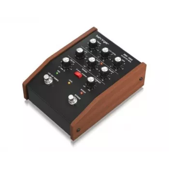 Behringer BM-18M CLUSTER BOX kitarriefektide pedaal