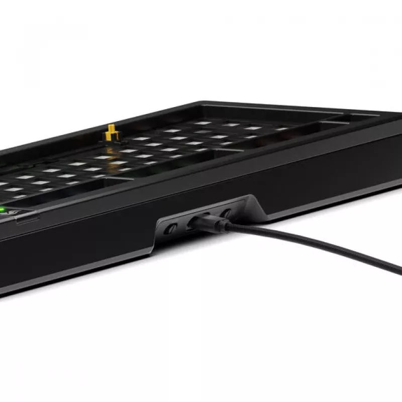 Mehaaniline klaviatuur GLORIOUS GMMK 3 PRO Barebones 75% kujutegur USB RGB LED Must