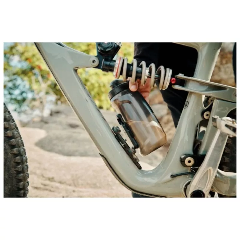 Fidlock Twist 590 Bike Base pudel must 590 ml - Fidlock magnetiline kinnituspudel jalgratastele