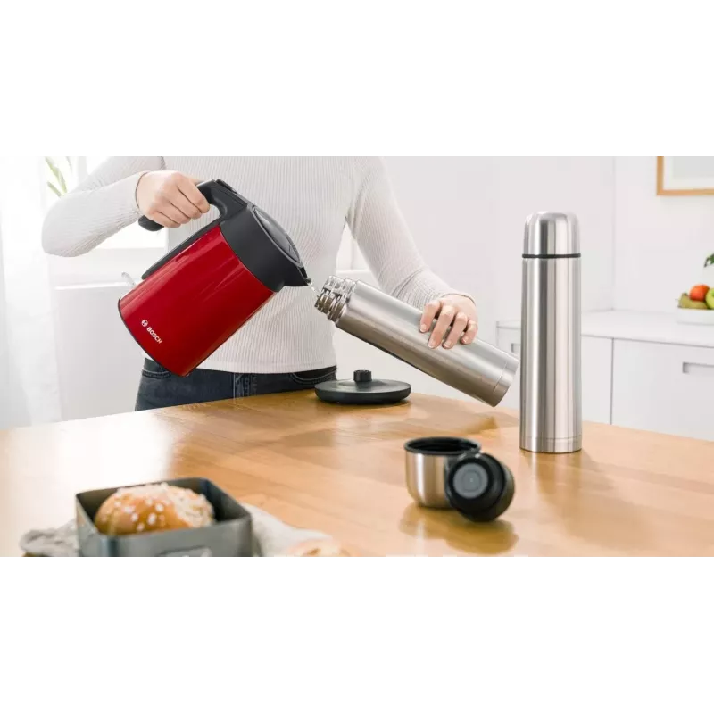 Elektriline veekeetja Bosch TWK7L464 — 1,7 L maht, 2400 W, punane, plastikust korpus