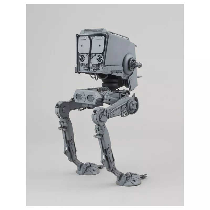 Soomukimudeli komplekteerimiskomplekt REVELL AT-ST mõõtkavas 1:48, kõrgus 182 mm