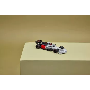 LEGO SPEED CHAMPIONS 77259 Audi Revolut F1 Team R26 võidusõiduauto