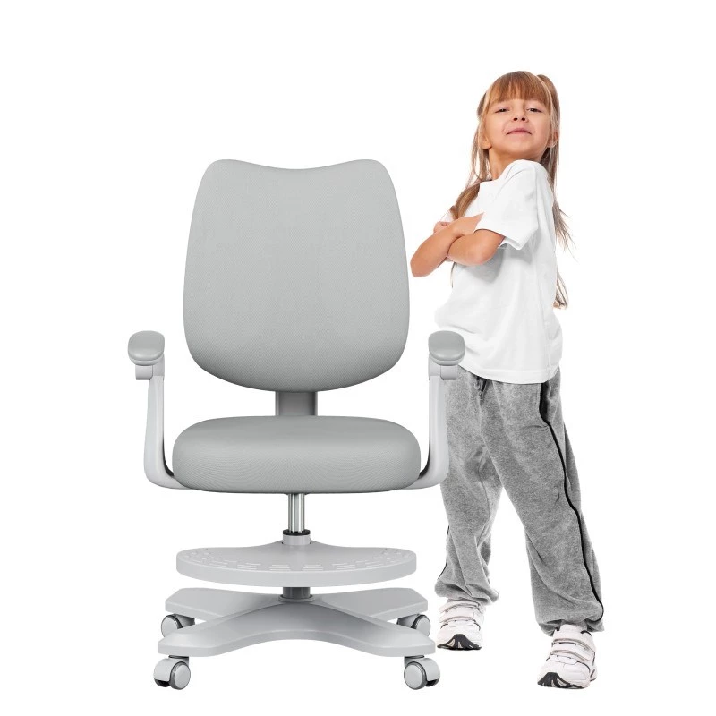 Pöörlev kontoritool mark adler Junior 4.6 Hall — kompaktne ergonoomiline töötool