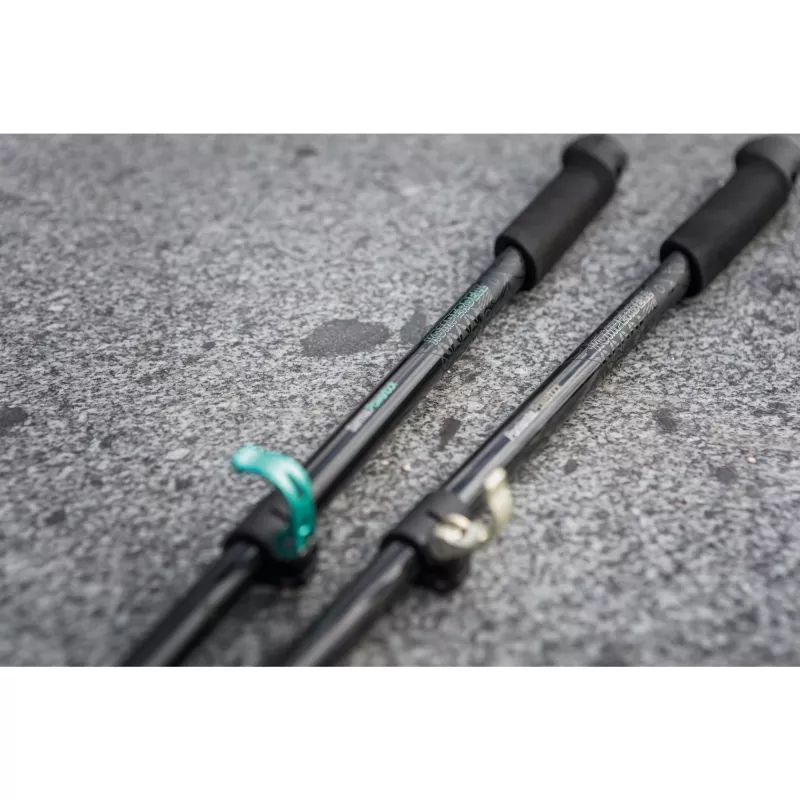 Bayamo Carbon Vario matkakepid (must/helepruun, 1 paar, 105-125cm)