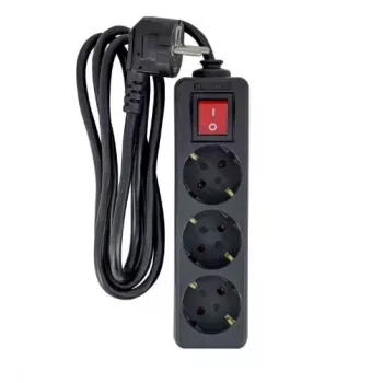 Microconnect MC-GRU00315BS pikendusjuhe 1,5 m 3 AC-pistikupesaga siseruumides kasutamiseks, must