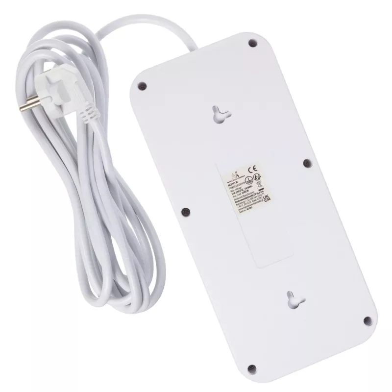 Pikendusjuhe MACLEAN MCE391 W — 6 pistikupesa, 4×USB-A + 1×USB-C, 3 m kaabel, 110–240 V, 2500 W, valge