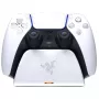 Laadimisalus Razer RC21-01900100-R3U1 PlayStation 5 kontrolleritele — valge, laadib ühte kontrollerit, sisaldab USB-C–USB-A kaablit
