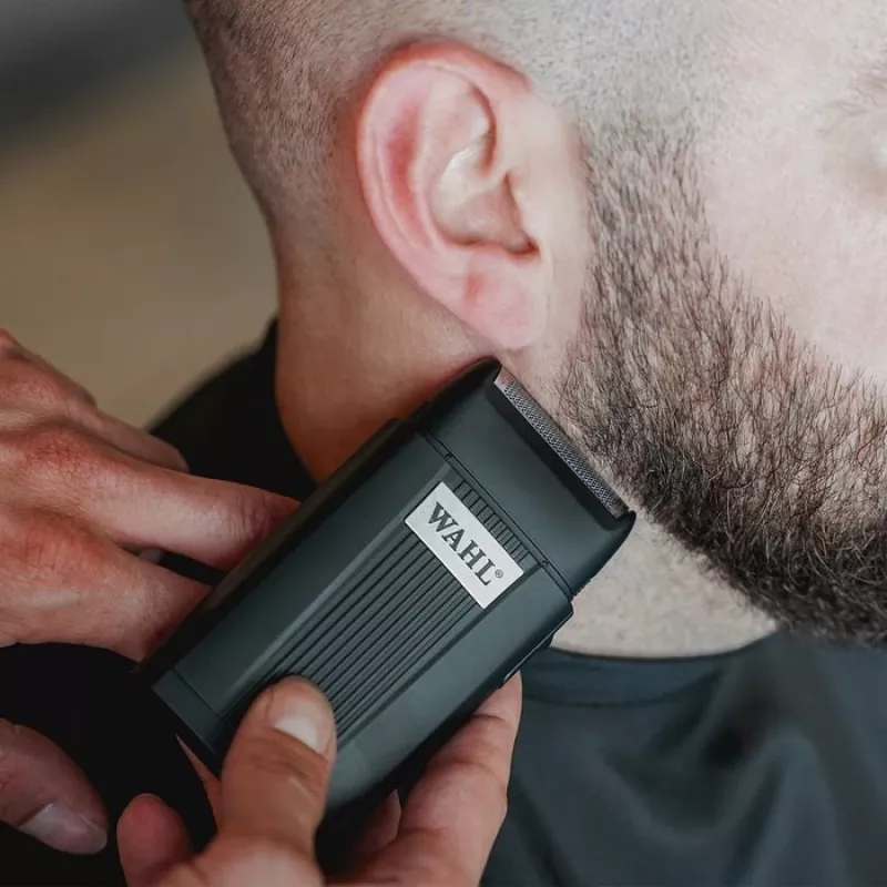 Wahl Super Close 3616-0470 vahelduvvoolu/aku must