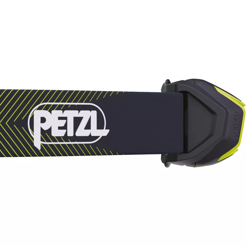 Petzl E065AB03 Actik Core Lamp Roheline (E065AB03)