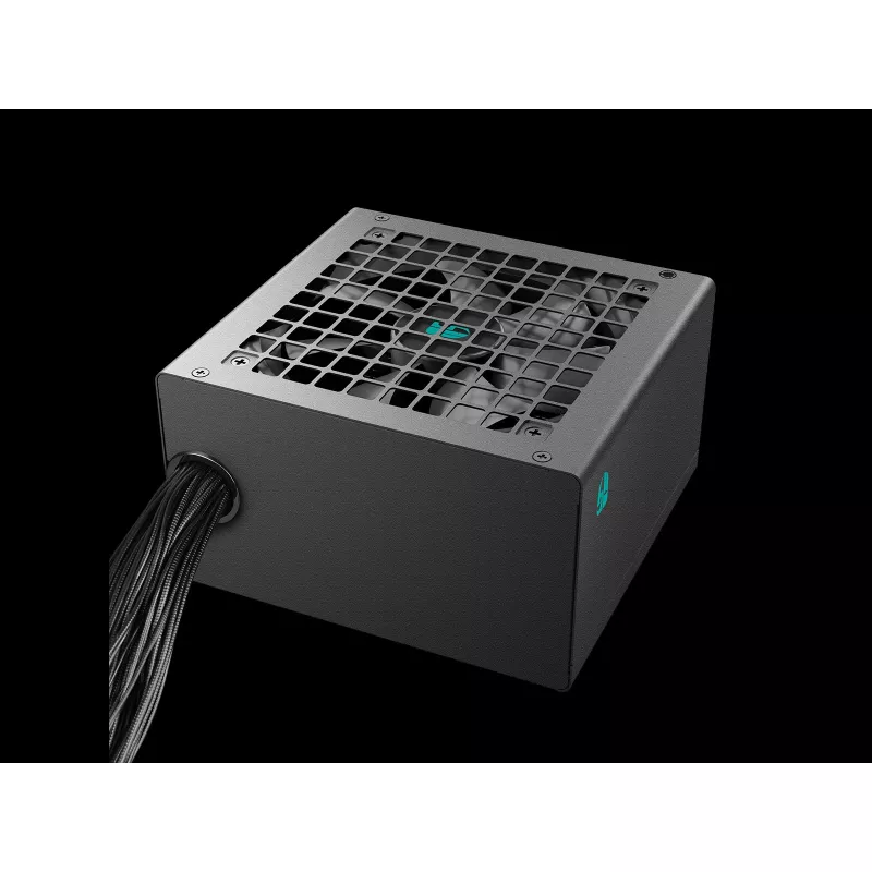 Toiteplokk DeepCool PF700X 700W ATX, 80 PLUS Bronze, 700 W, 1x 120 mm ventilaator, 24-kontaktiline, 2x 4+4 CPU, 4x 6+2 PCIe, 6x SATA