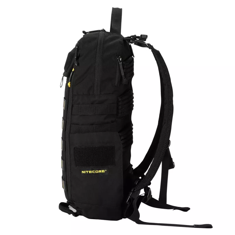 Reisiseljakott Nitecore BP18 — must nailon/polüester, 240×160×470 mm