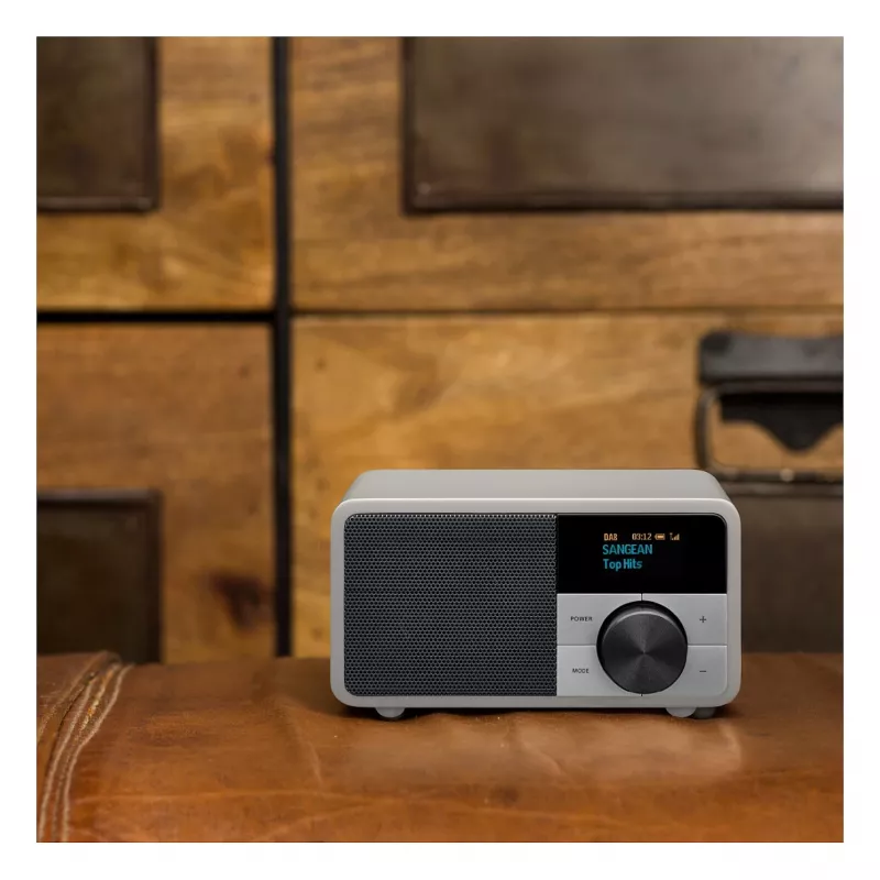 Lauaraadio Sangean DDR-7 Glacier Silver digitaalse tuuneri ja Bluetoothiga