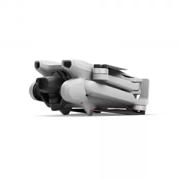 Kvadrokopter DJI Mini 3 Fly More Combo — 4 rootoriga droon, 12 MP 4K kaamera, 10 000 m ulatus, 10,55 m/s maksimaalne kiirus, 2453 mAh aku, 0,248 kg, hall