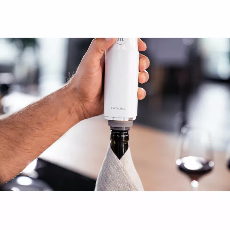 Vaakumpakendaja ZWILLING FRESH & SAVE valge pump, aku 3,7 V, MicroUSB laadimine, 190×50×50 mm, 330 g
