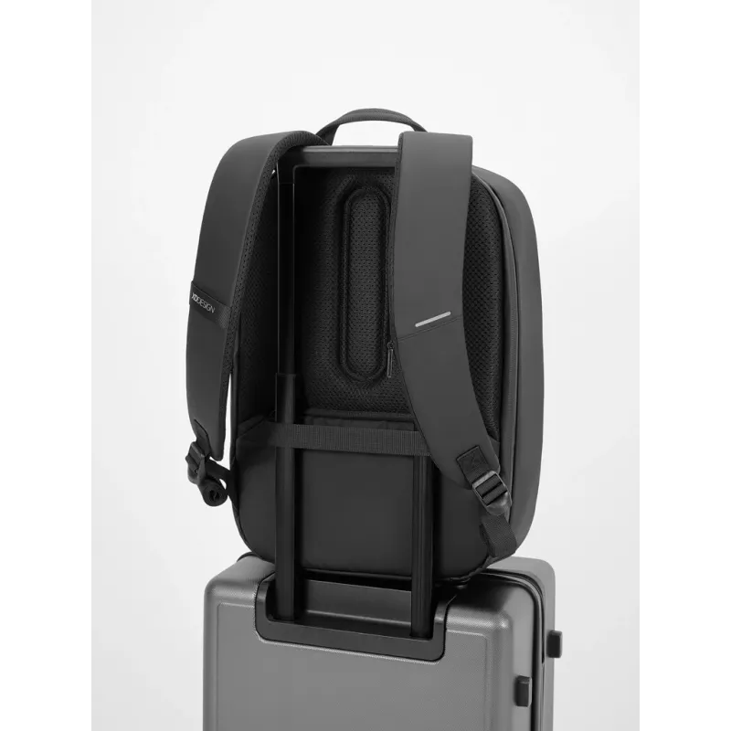 XD Design ANTI-THEFT Seljakott Bobby Edge Must Tootekood: P706.2501