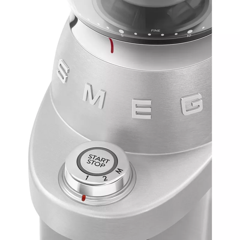 SMEG kohviveski 50s Style CGF02SSEU *Silver*