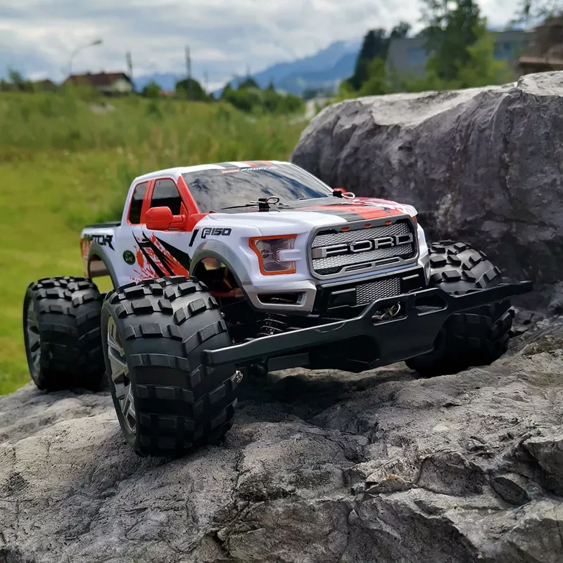 Carrera - Off-Road - 2,4 GHz Ford F-150 Raptor -PX- Carrera Profi RC