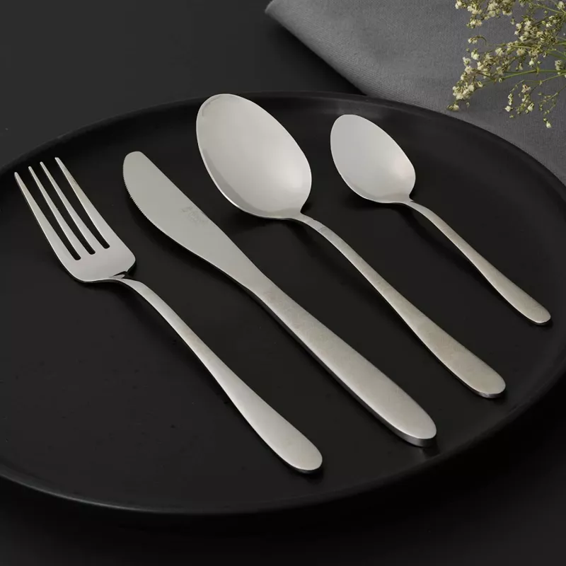 Söögiriistade komplekt Russell Hobbs RH01519EU7 16-osaline geomeetriline disain, roostevaba teras