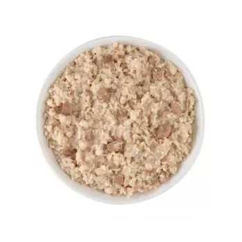 Märg kassitoit Agras Pet Foods Schesir Baby in Brühe 70 g — kana, teravaba, noortele kassidele
