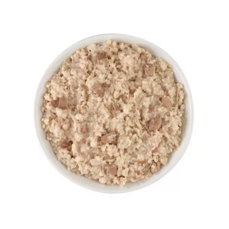 Märg kassitoit Agras Pet Foods Schesir Baby in Brühe 70 g — kana, teravaba, noortele kassidele