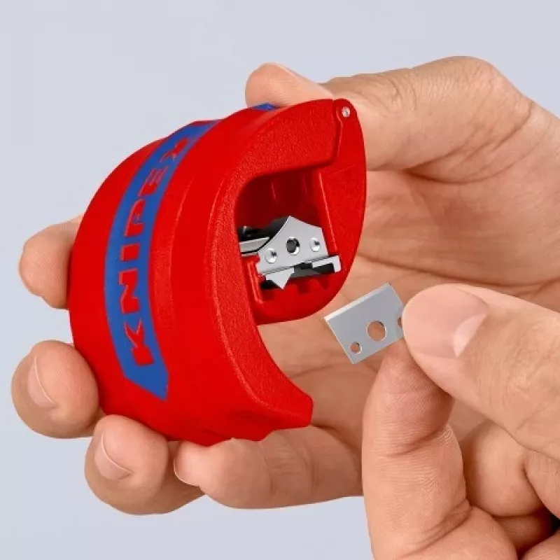 KNIPEX käsitsi torulõikur PVC ja tihendushülsi jaoks