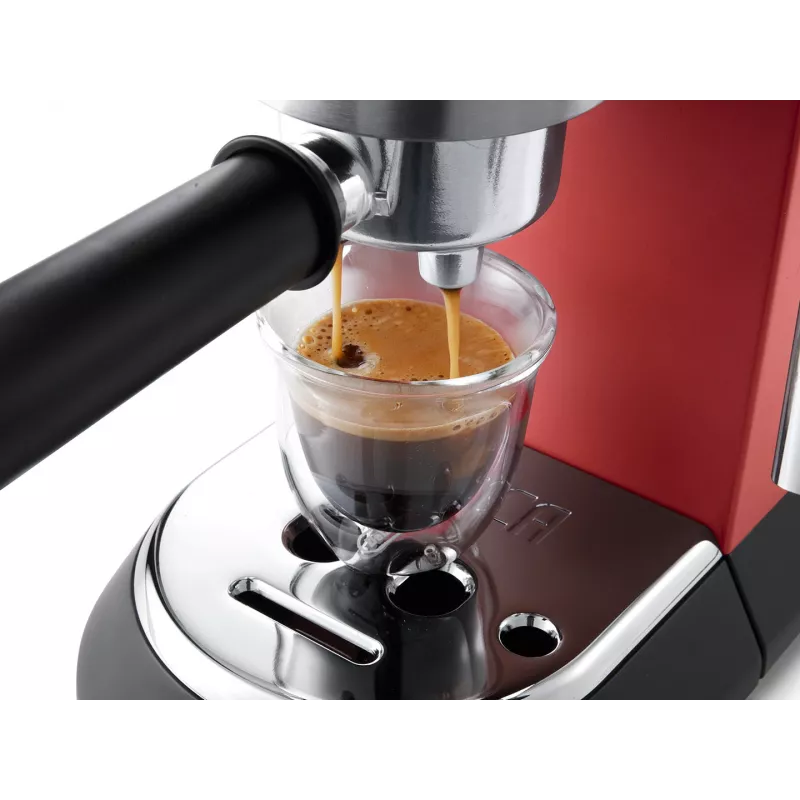 Espressomasin DeLonghi EC685.R 1.1 L, 15 baari, poolautomaatne, aurutoru, 2 tassi mahutavus