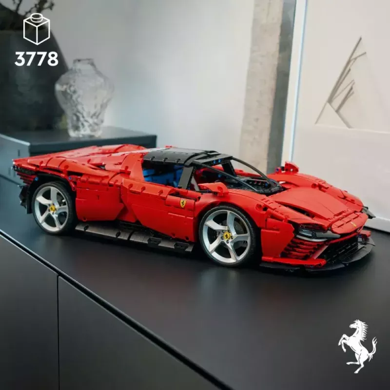 LEGO Technic ehituskomplekt Ferrari Daytona SP3 mõõtkavas 1:8, 3 778 osa, punane, 6.99 kg
