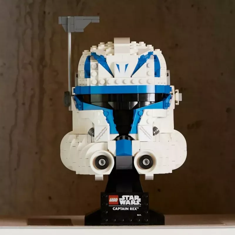 Ehitatav väljapanekukiiver LEGO Star Wars Captain Rex 75349 — 854 osa, täiskasvanutele mõeldud kogumisobjekt (18+)
