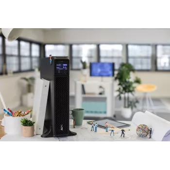 APC Smart-UPS On-Line, 2200VA, Tower, 230V, 8x C13+2x C19 IEC pistikupesa, SmartSlot, pikendatud tööaeg, ilma siinikomplektita