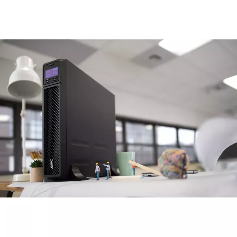APC Smart-UPS On-Line SRT3000XLI - 3000VA, 8x C13 ja 2x C19, torn