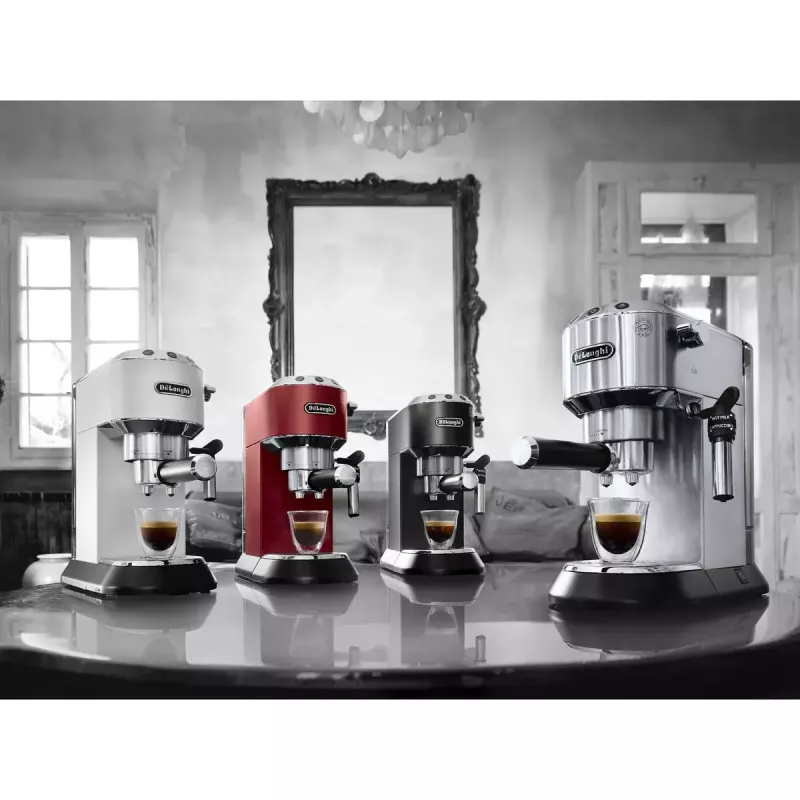 De’Longhi Dedica Style EC 685.BK Poolautomaatne espressomasin 1,1 L