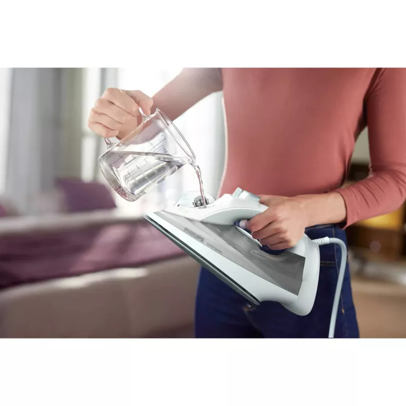 Philips 5000 seeria DST5010/10 triikraud Aurutriikraud SteamGlide Plus tallaga 2400 W Hall, Valge