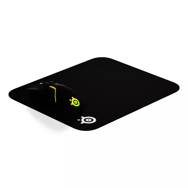 Steelseries QcK must hiirematt, must