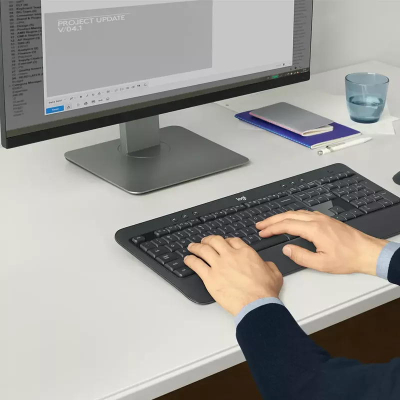 Juhtmeta klaviatuuri ja hiire komplekt Logitech MK540 Advanced — täissuuruses QWERTY-klaviatuur, USB-vastuvõtja, USA paigutus, ergonoomiline hiir, must/valge