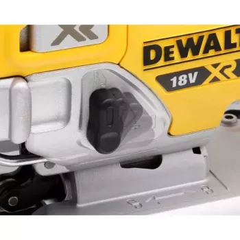 Tikksaag DeWALT DCS334NT-XJ juhtmevaba 18V, käigupikkus 2,6 cm, lõikesügavus puidus 135 mm, kaldenurk 0–45°, pealiskäepide, pehme haare