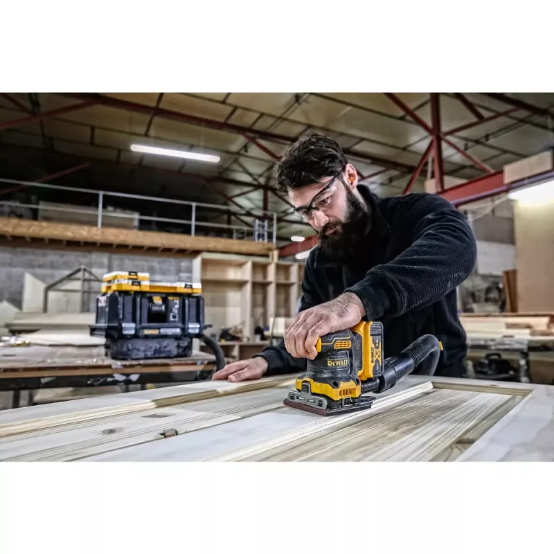 Portable sander DeWALT DCW200N-XJ