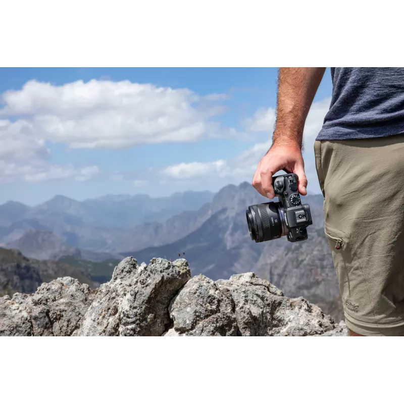 Canon EOS RP MILC korpus 26,2 MP CMOS 6240 x 4160 pikslit Must