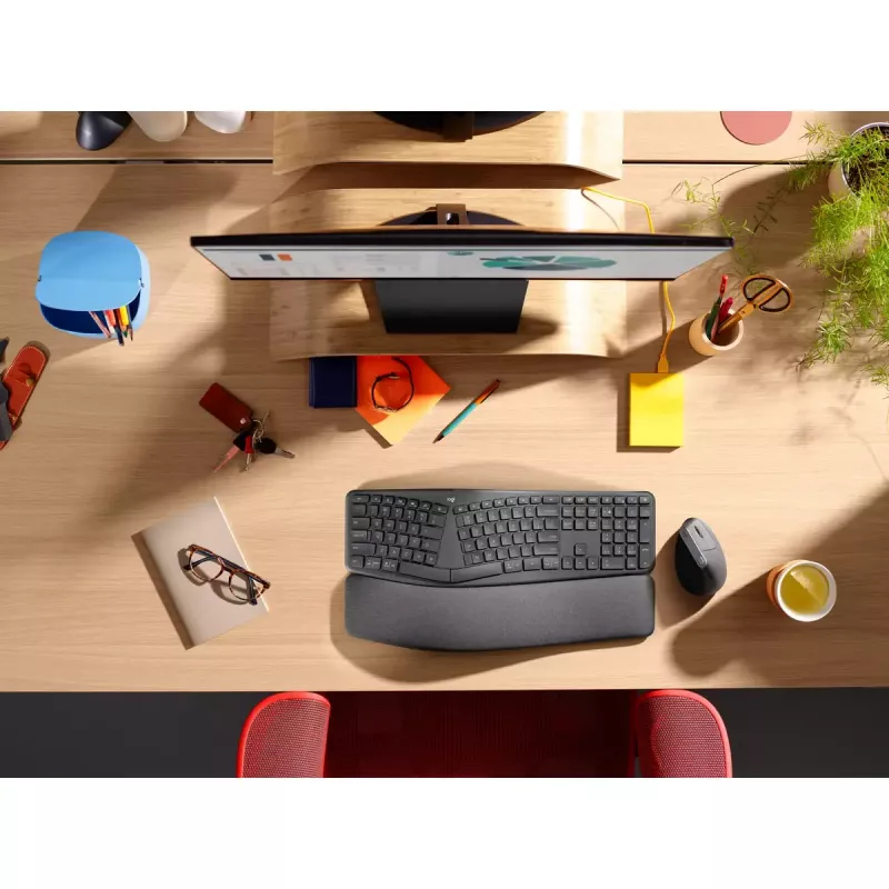 LOGITECH Ergo K860 - Juhtmeta poolitatud klaviatuur Business Graphite Qwerty Põhja-Euroopa